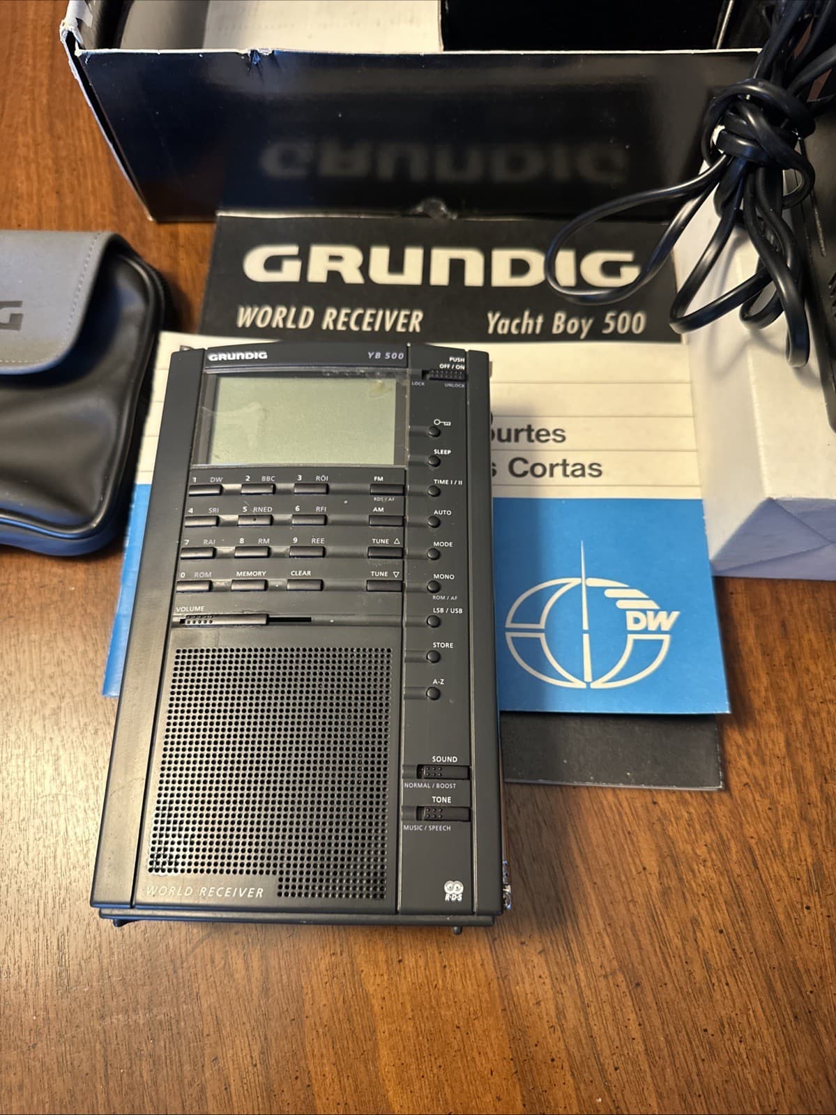 Grundig YB 500 World Receiver Yacht Boy 500 With Power Adapter / Manuals / Box 3