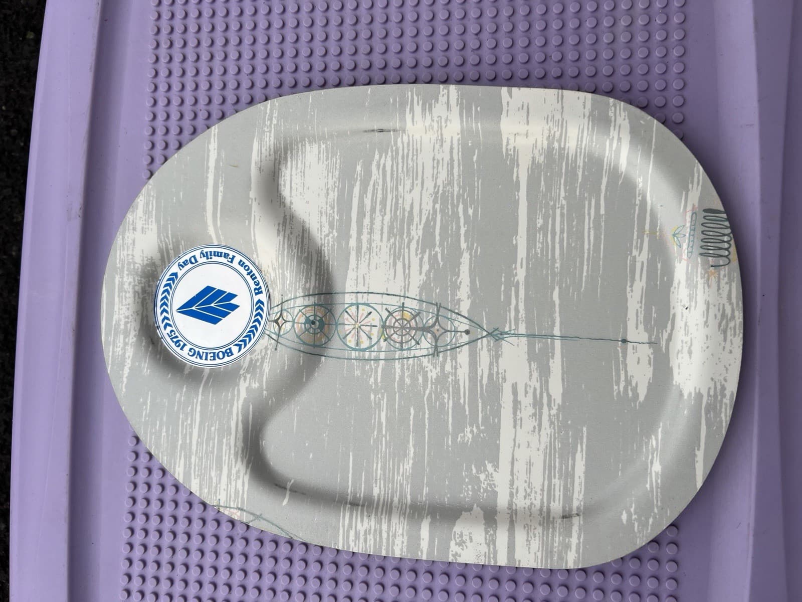 Vintage Boeing Family Day 1975 Metal Tray – Mid-Century Modern Design 5