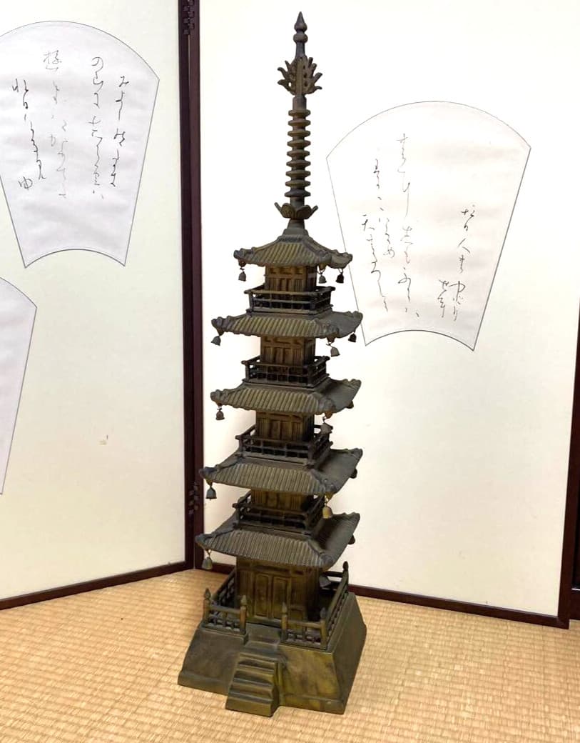 Japanese Antiques Metallic five-story pagoda ornament Height:30.7inches