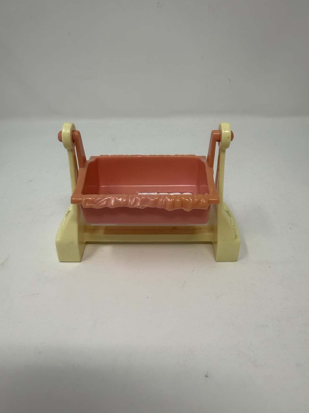 Fisher-Price Loving Family Bedtime Baby Girl Crib Dresser Changing Table 2003 4