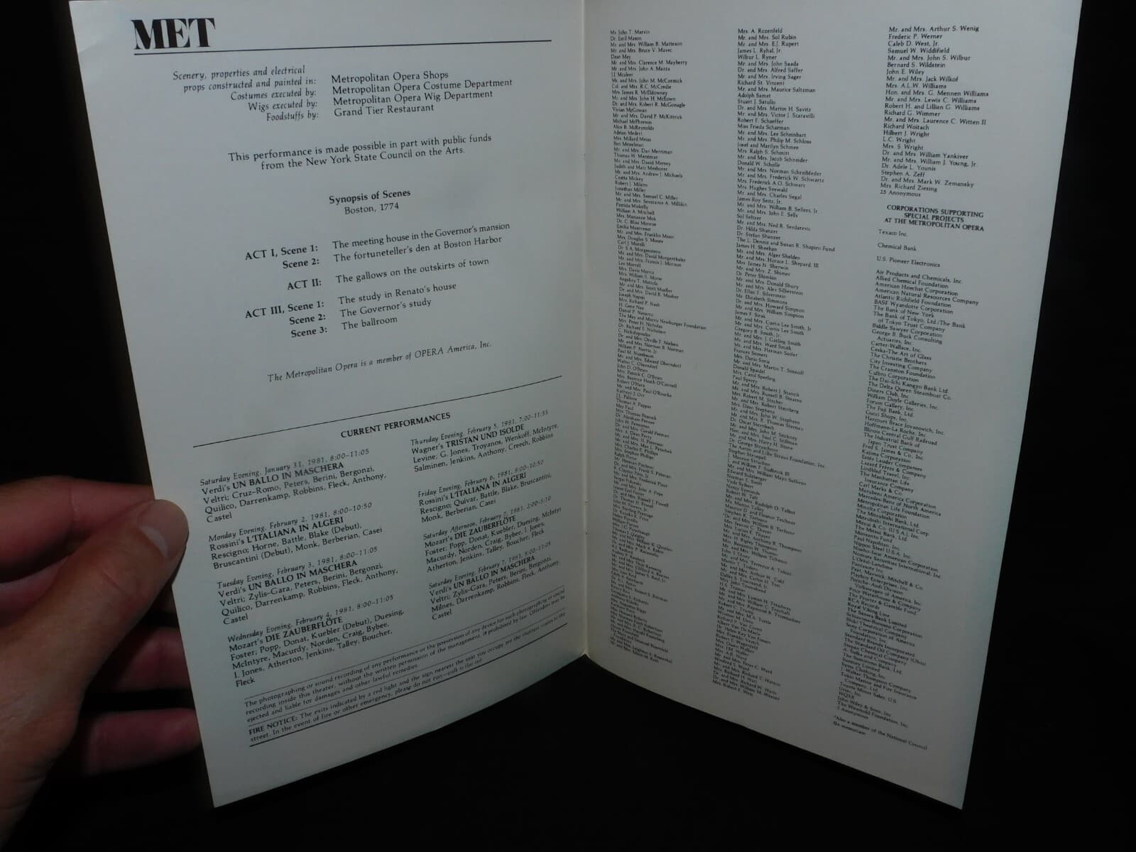 1981 METROPOLITAN OPERA PROGRAM & SIGNATURE OF 2 OPERA SINGER'S - 100% ORIG. 4