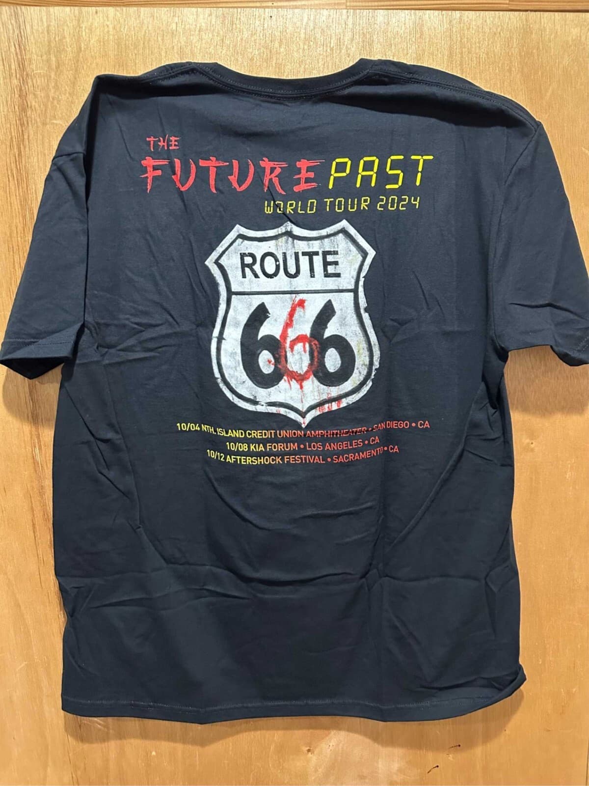 IRON MAIDEN FUTURE PAST CALIFORNIA T SHIRT BRAND NEW BLACK XL EXCLUSIVE EVENT 2