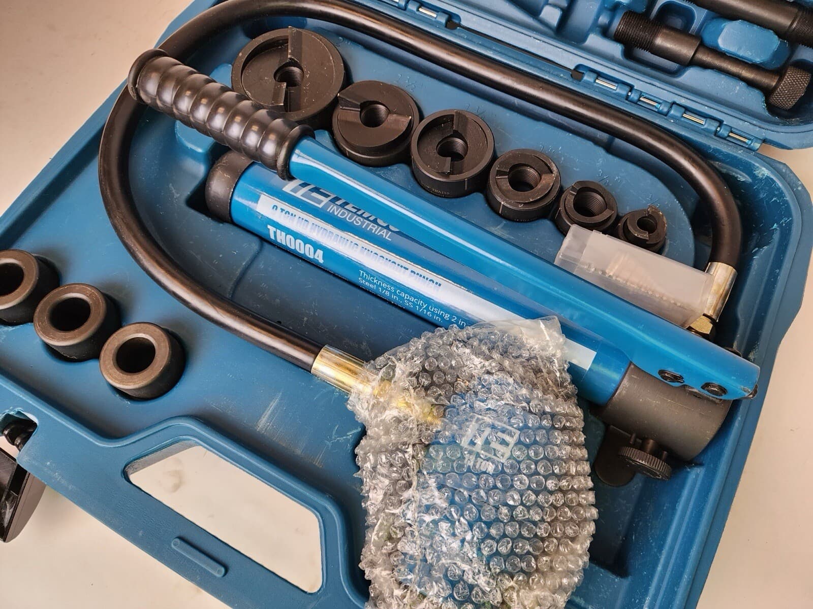 TEMCo 2" HYDRAULIC KNOCKOUT PUNCH Electrical Conduit Hole Cutter Set KO Tool Kit 2