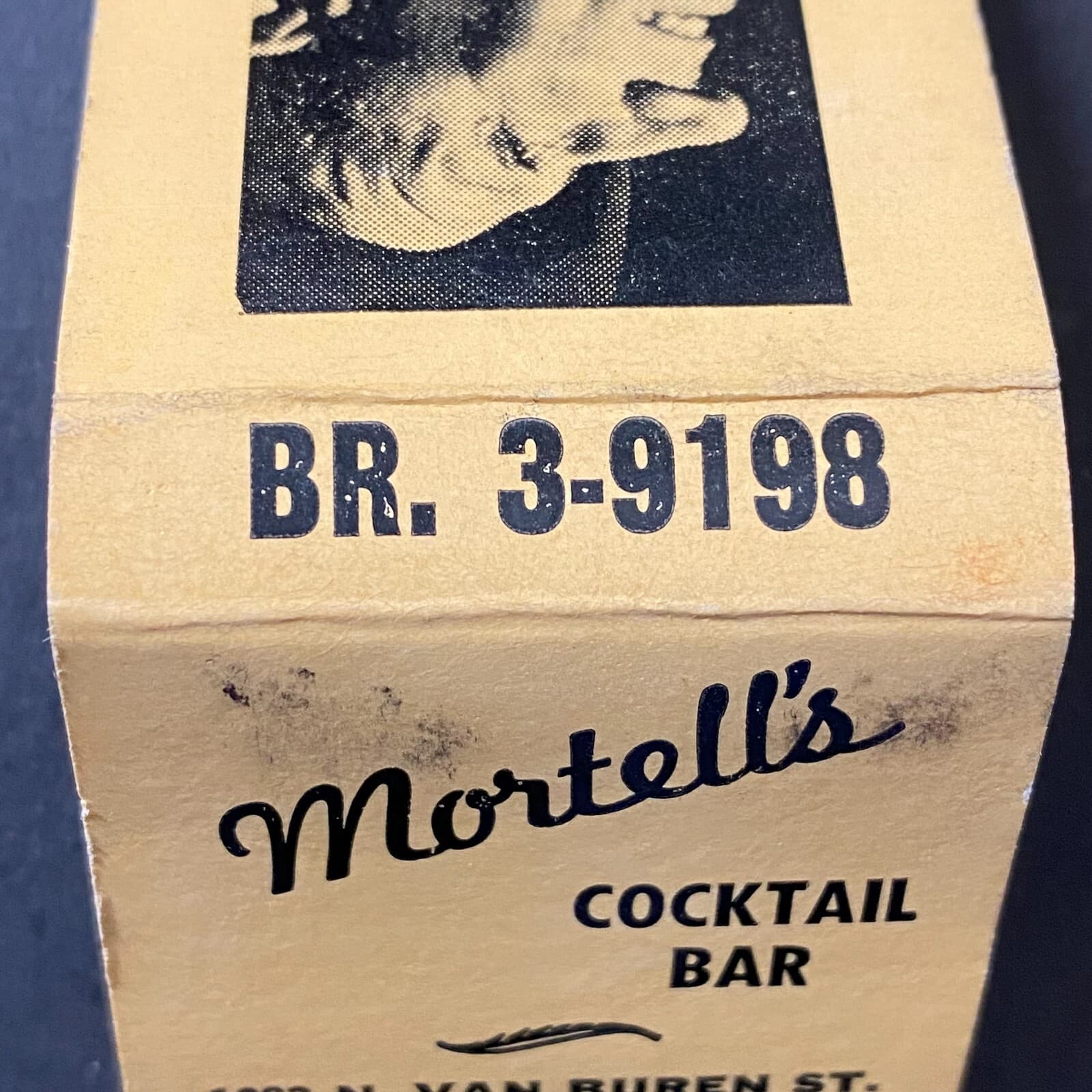 Mortell's Cocktail Bar Jimmy Mortell* c1965 Full Matchbook Scarce VGC 3
