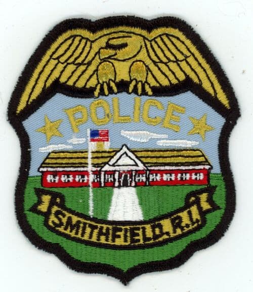 RHODE ISLAND RI SMITHFIELD POLICE NICE SHOULDER PATCH SHERIFF