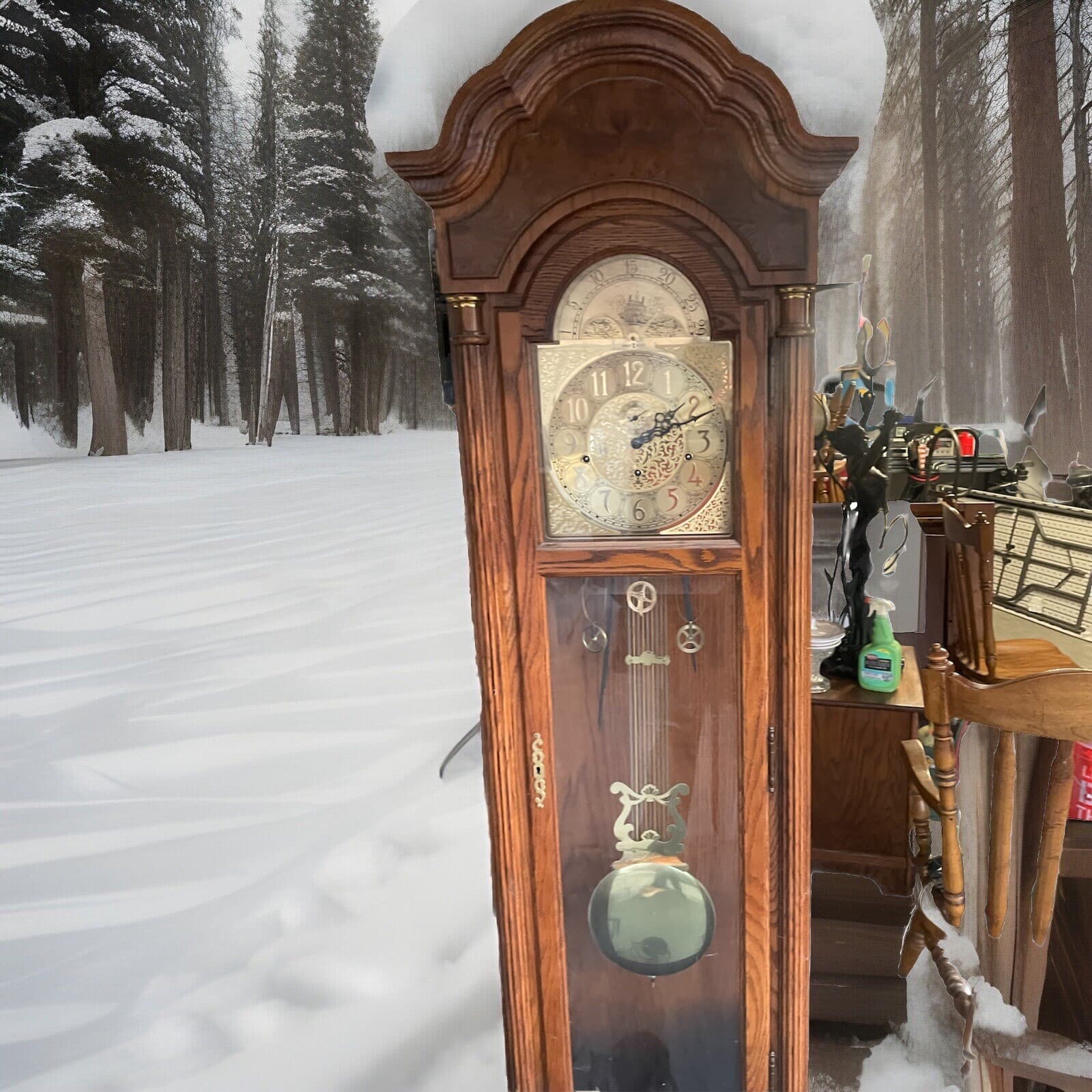 grandfather clock Howard miller Mint Condition, 4 Chime Settings Rare Find 4