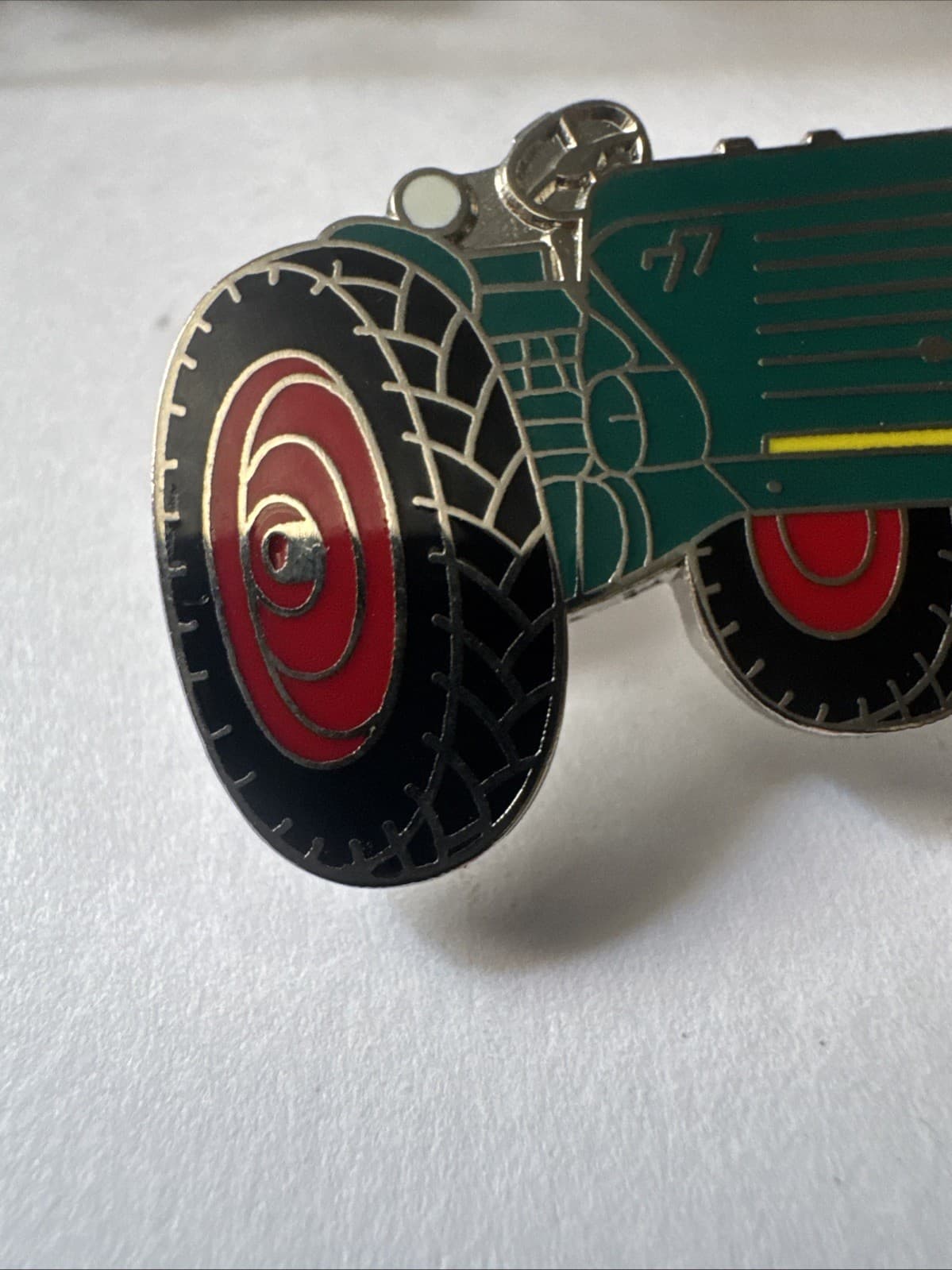 Oliver 77 Farm Tractor Hat Lapel Pin Great  Color Collectible Fast Free Shipping 3