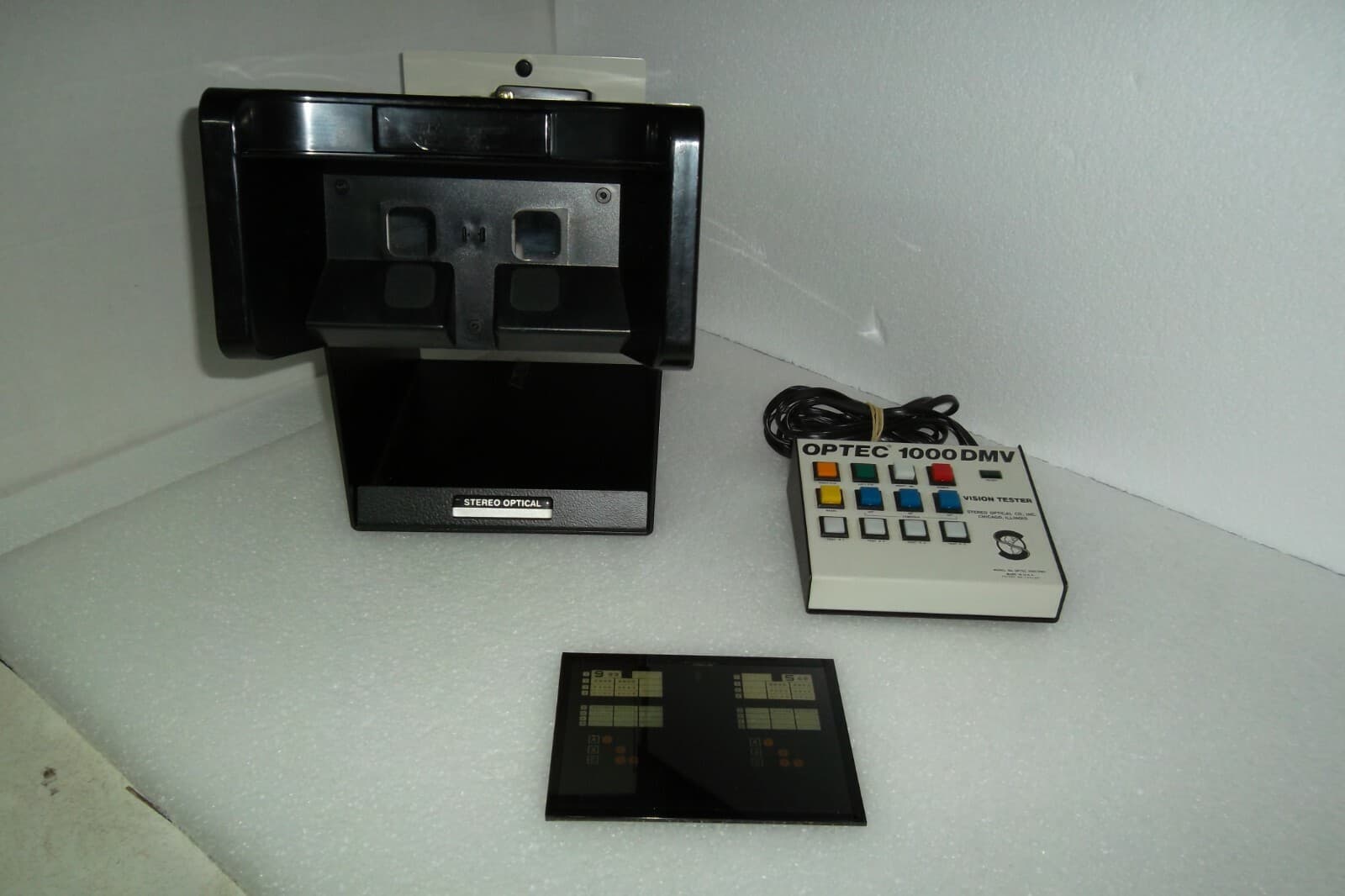 Stereo Optical OPTEC 1000 DMV Vision Tester / Screener w/Keypad Controller Slide 6