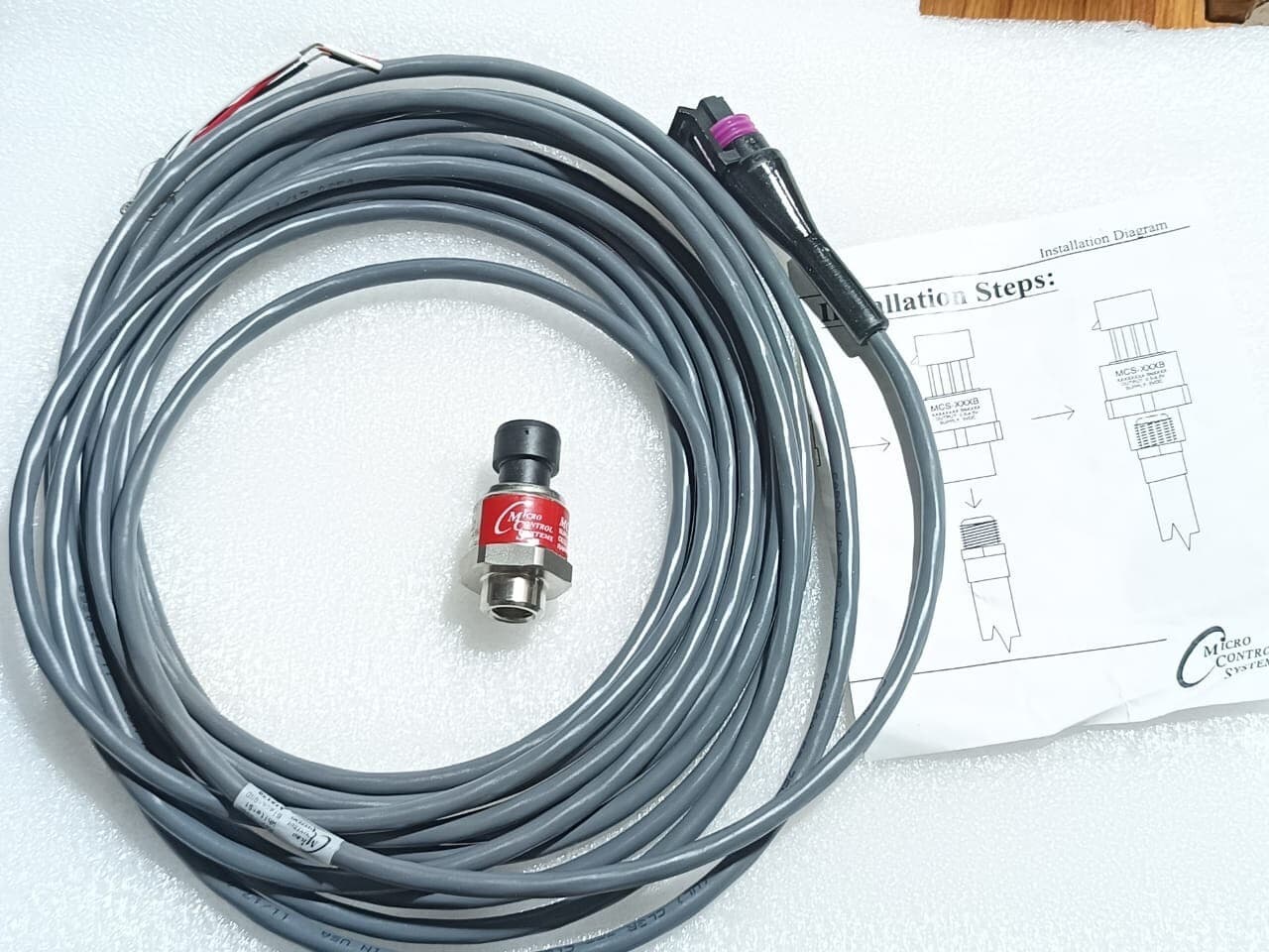 MICRO CONTROL SYSTEM MCS-500C-20M PRESSURE SENSOR NEW