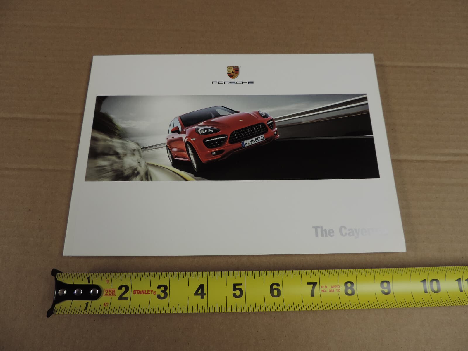 2013 Porsche Cayenne sales brochure BIG 152 pg ORIGINAL literature GTS Turbo