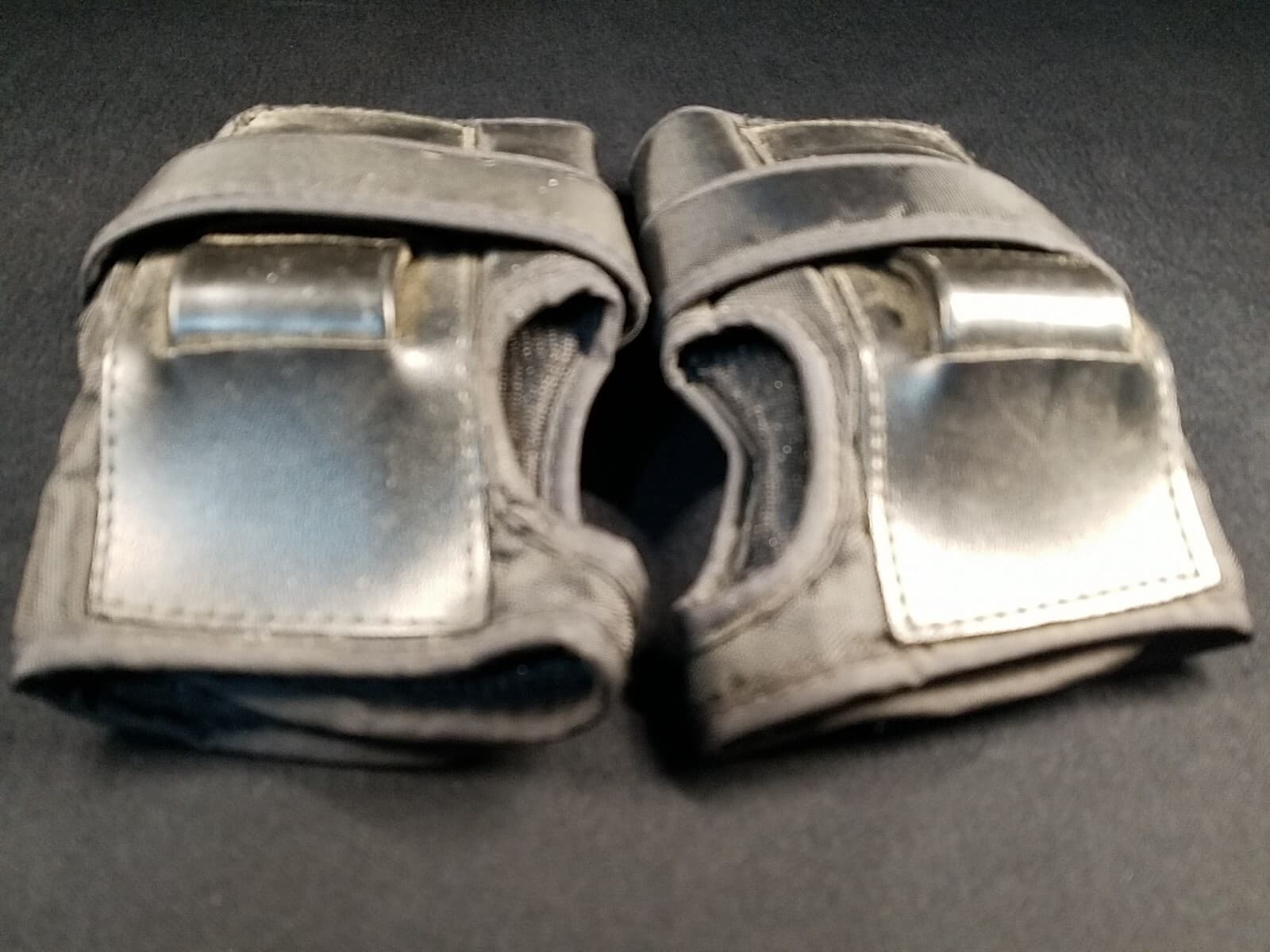 Ultra Wheels Wrist Guards  Medium Junior or Childrens - FREE SHIPPING 3