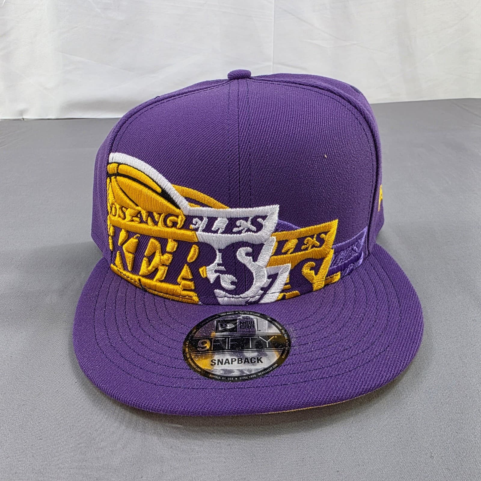New Era Los Angeles Lakers Snapback Hat NBA Basketball Purple 9Fifty Team Shadow 2