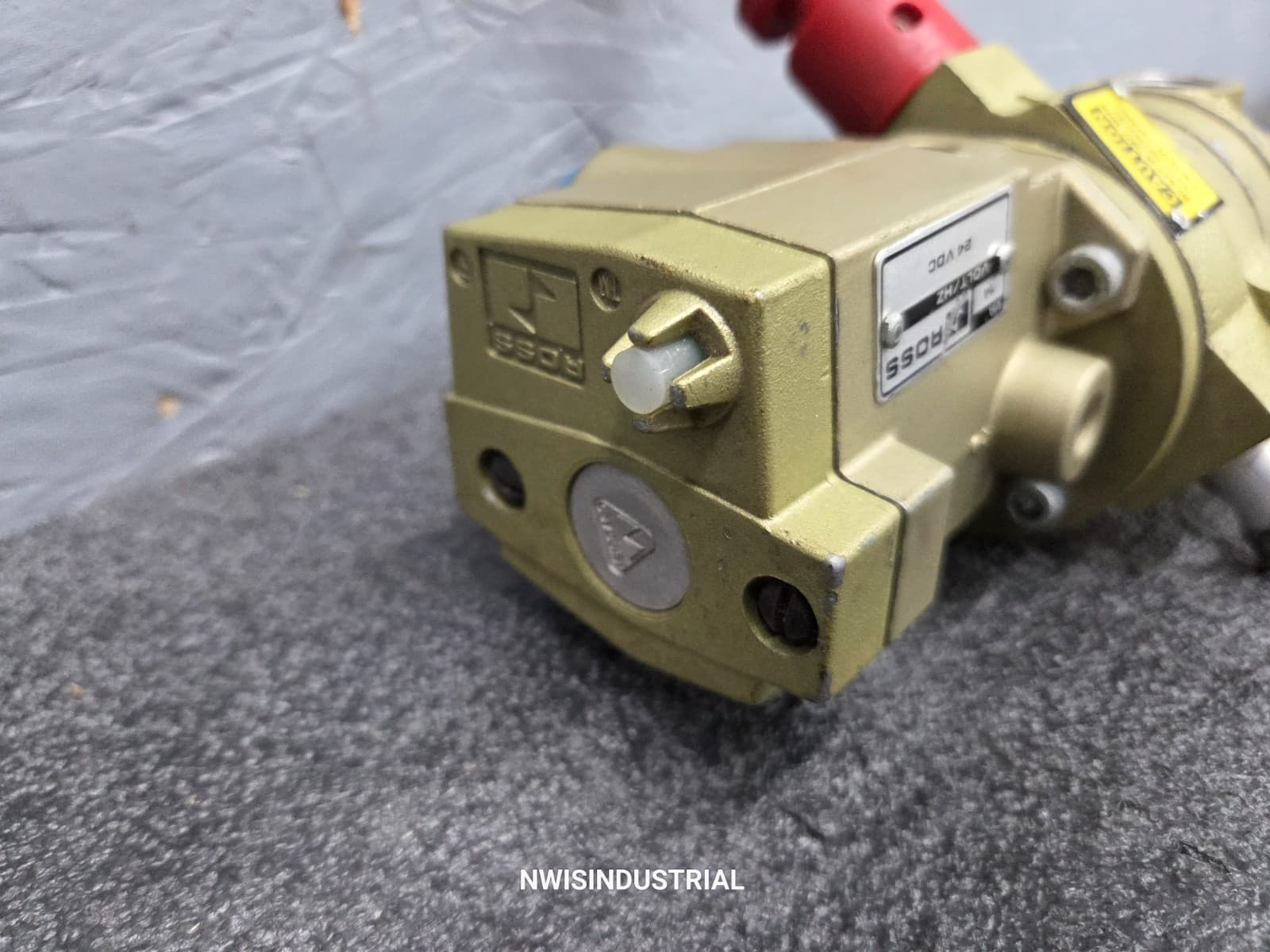 ROSS Solenoid Valve D2773A4897 w/ Lockout 6