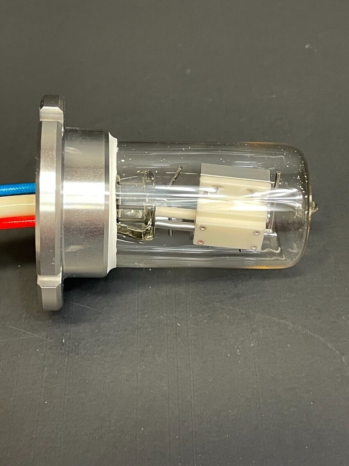 Agilent Deuterium Lamp for UV-Vis and UV-Vis-NIR 2