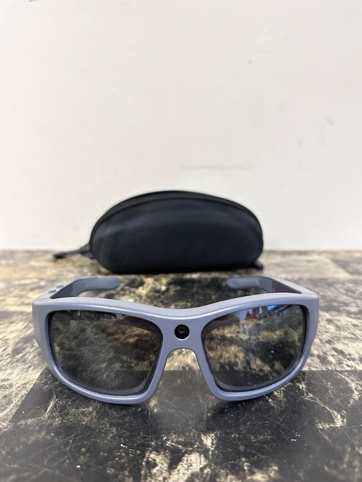 GoVision wearable video Sunglasses w/charger cloth booklet/case - Tested 3