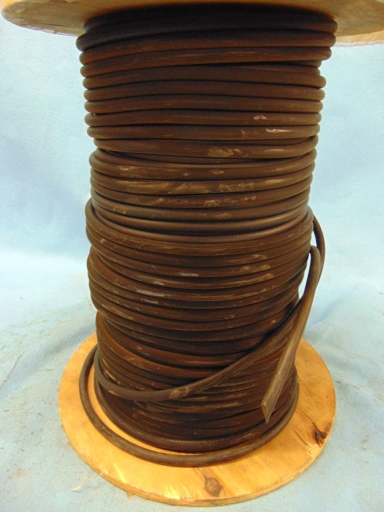 SOLID RUBBER CORD DIAM: 3/8 IN. LENGTH: 300' 2