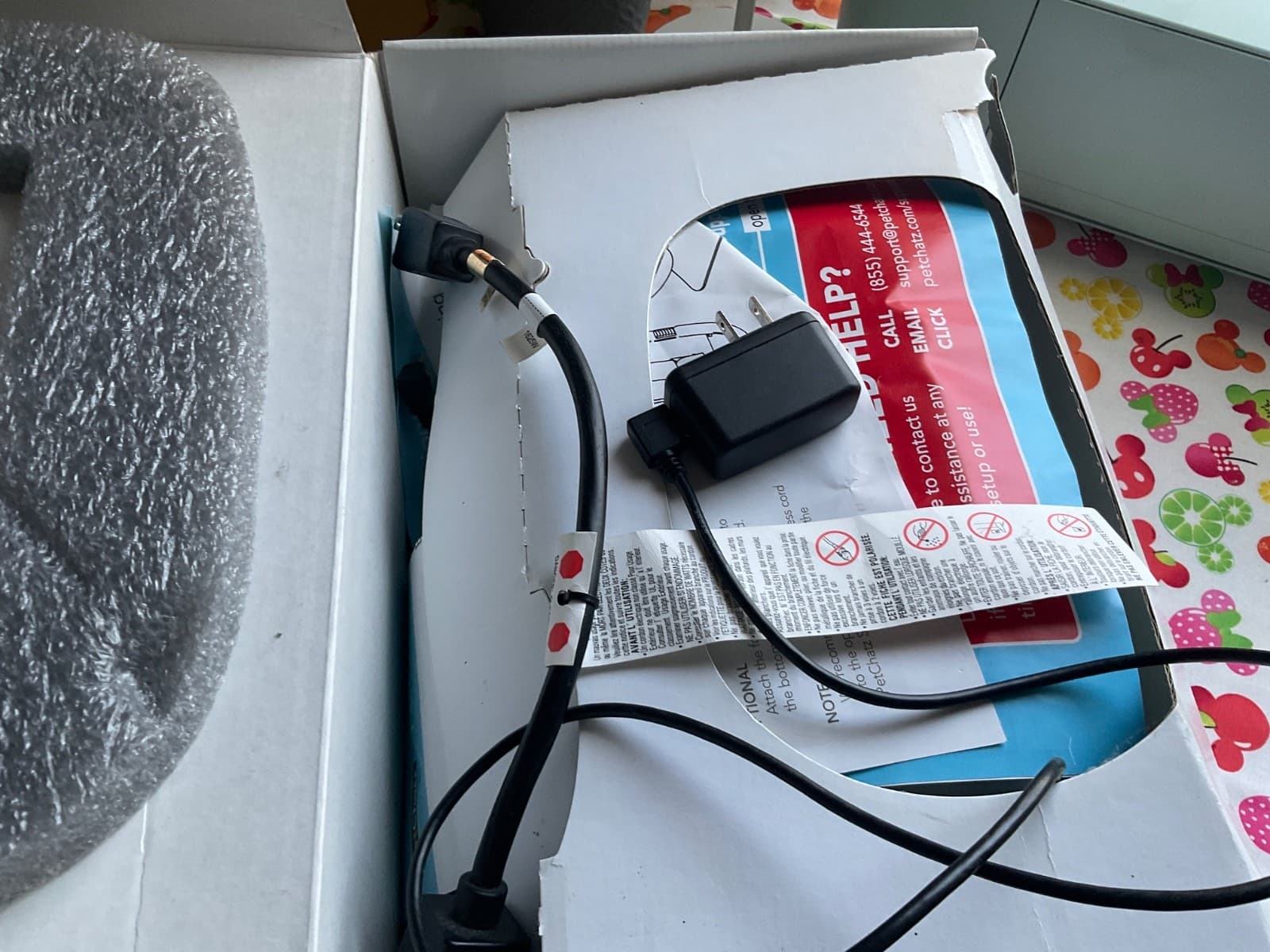 Pet Chatz HD: Two-Way Premium Audio/ Video Pet Treat Disp. WiFi Camera USED 2