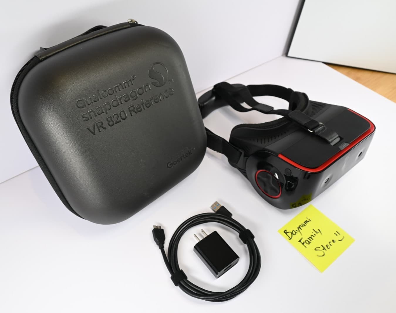 Rare Qualcomm Snapdragon 835 VR Developer Headset Reference Goertek 2