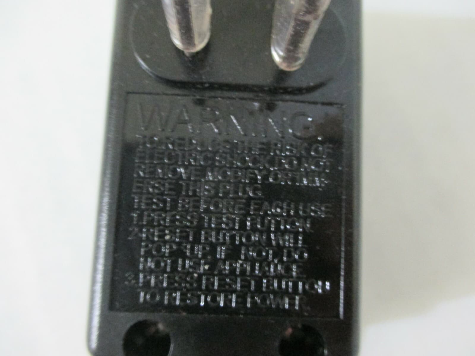 ZENTAR MODEL ZTT-10-1 CURRENT LEAKAGE PROTECTION PLUG CABLE WIRES ON/OFF SWITCH  6