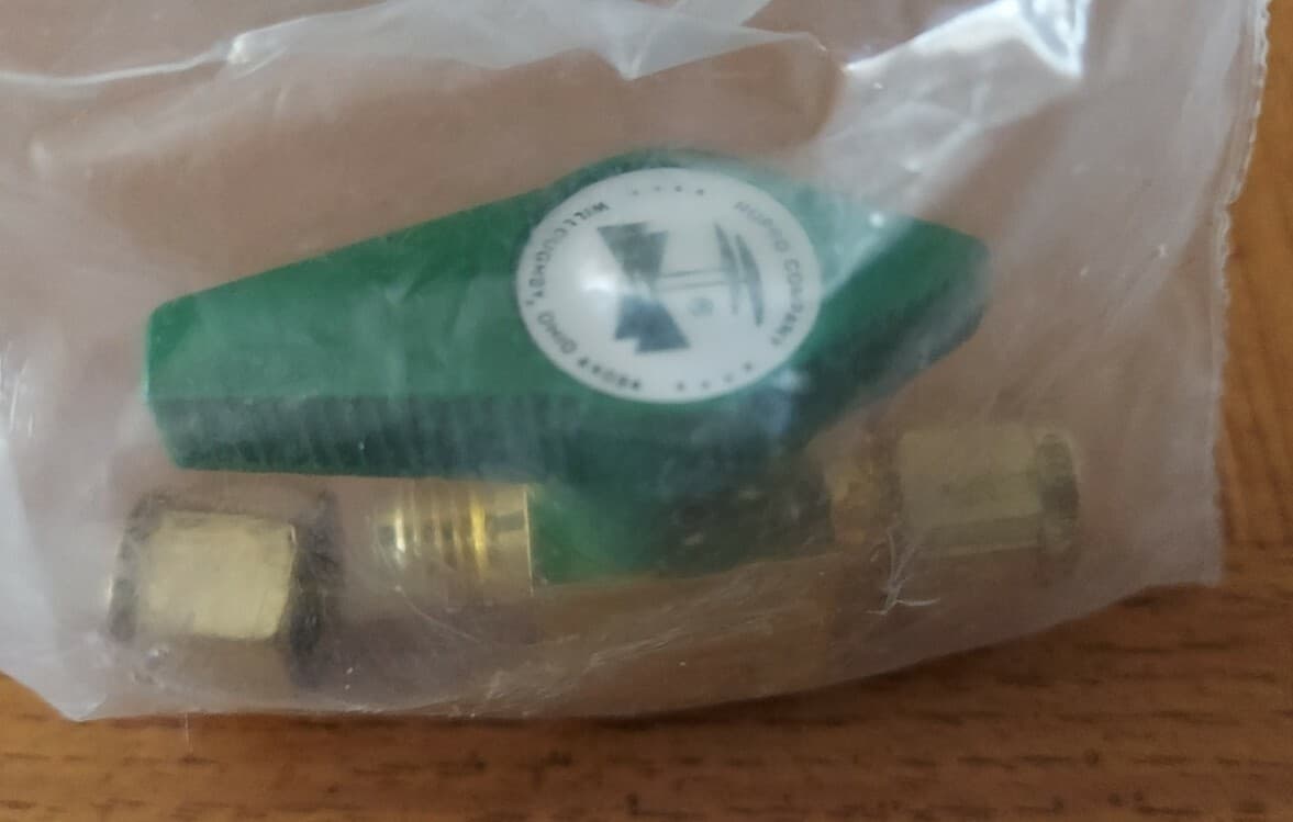 Nupro B-4P4T 1/4" Plug Valve Brass Quarter Turn  3