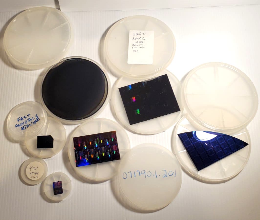 VTG 6 PC Lot Test Failure Analysis Semiconductor Chips in Fluoroware Containers