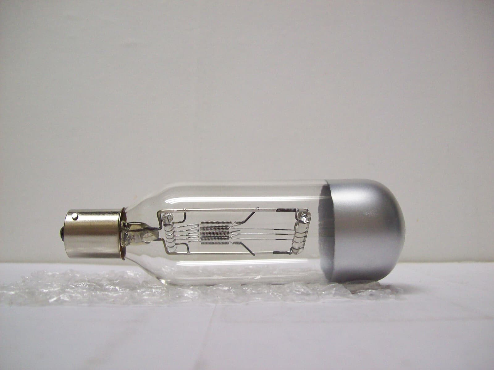 EDK Projector Projection Lamp Bulb 500W 120V KONDO/MANSFIELD *AVG. 25-HOUR LAMP* 4