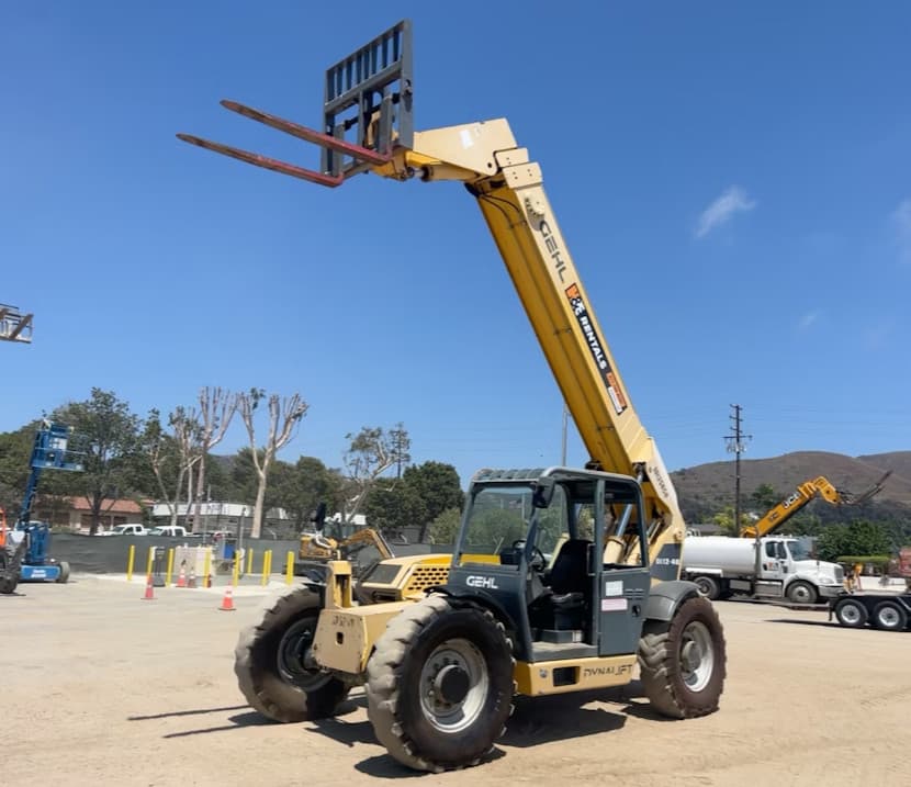 Gehl DL12-40 12,000 lb Telehandler – John Deere Diesel – Power Shift – 4x4 – 40'