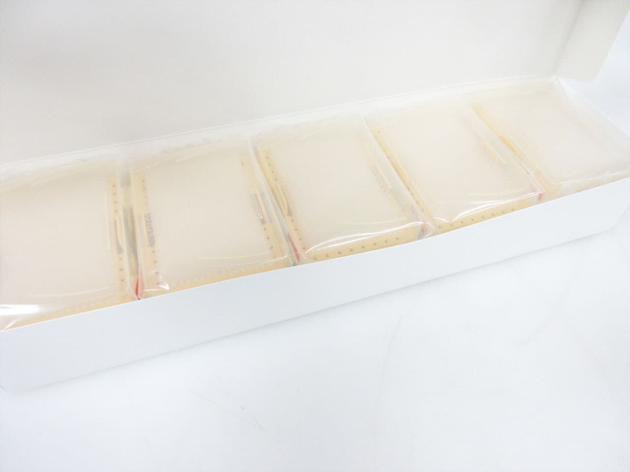 BOX INTEGRA 4425 FIVE RACKS OF 384 125 uL PIPETTE TIPS GRIPTIP FILTER STERILE 4