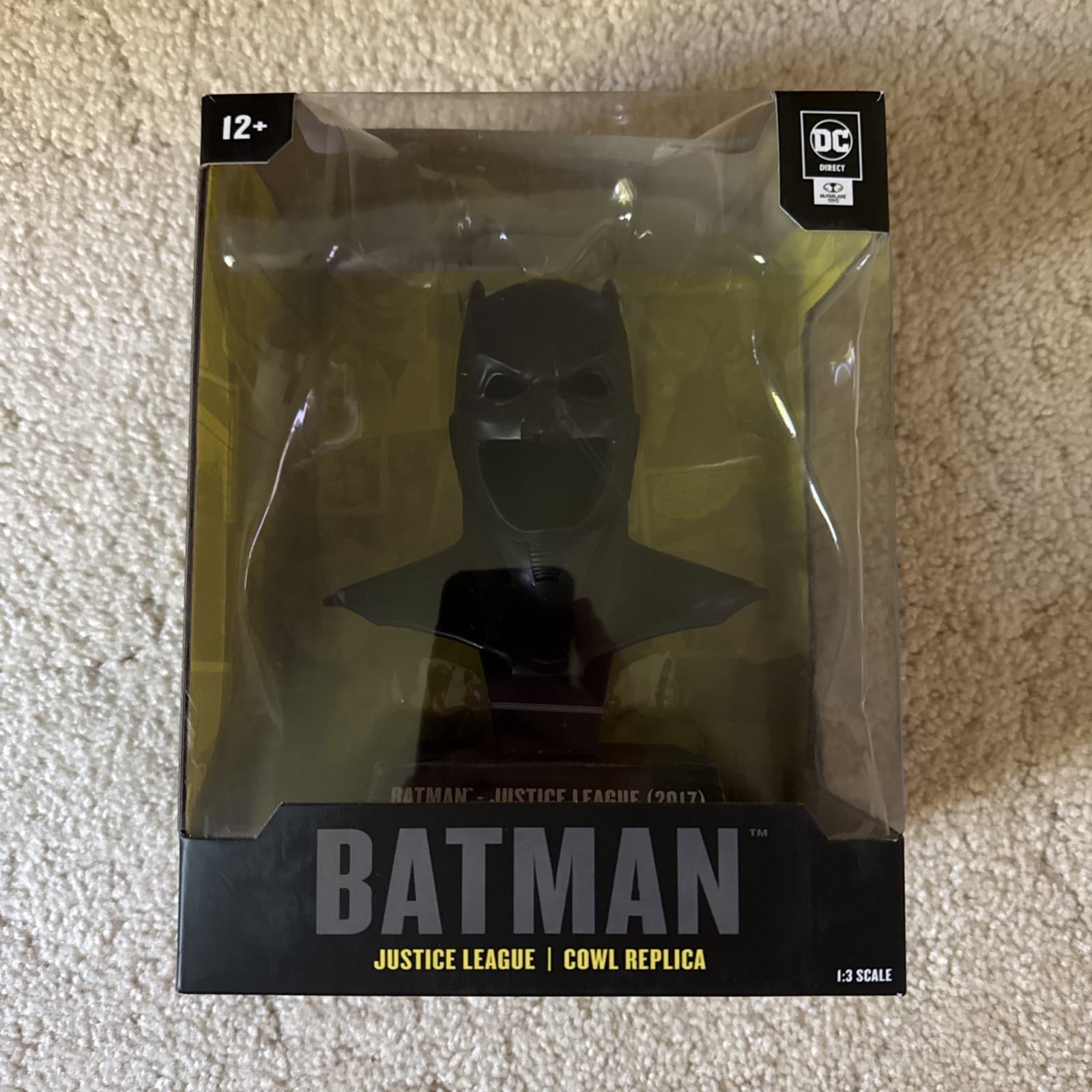McFarlane DC Direct Prop Batman 1:3 Scale Justice League 2017 Cowl DAMAGED BOX
