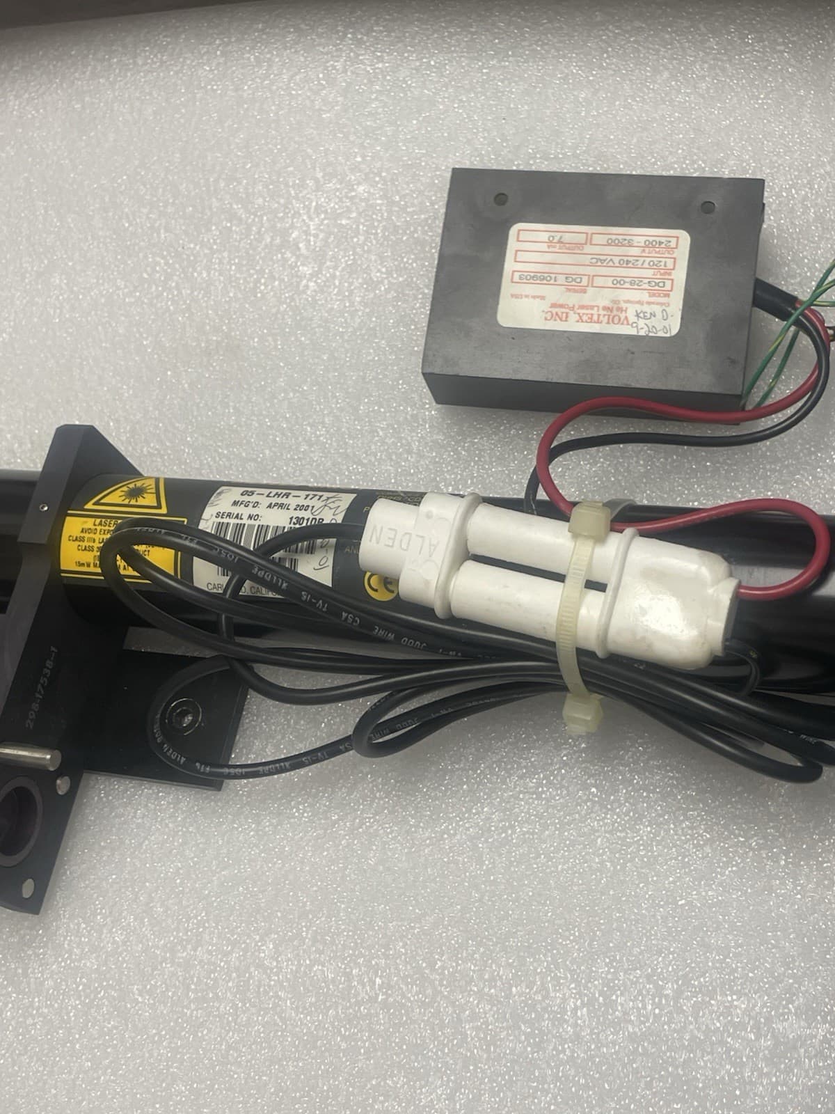 Melles griot 05-LHR-171   CO2 Laser module with optics. and power supply. 6