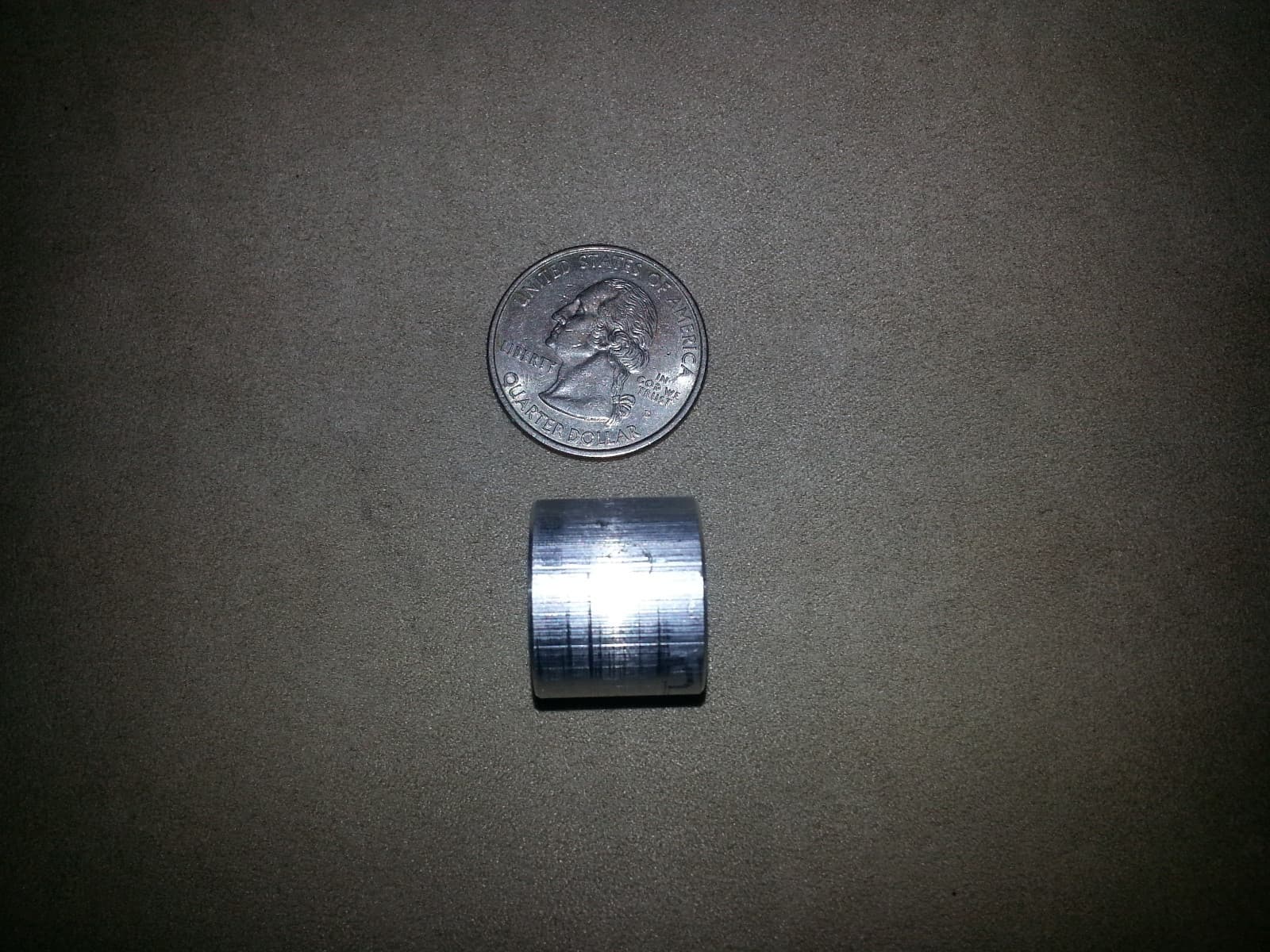 3/8-16 WELD Boss 3/4" DIA. X 5/8" LONG STAINLESS STEEL 4 PCS.MADE IN THE USA ! 4