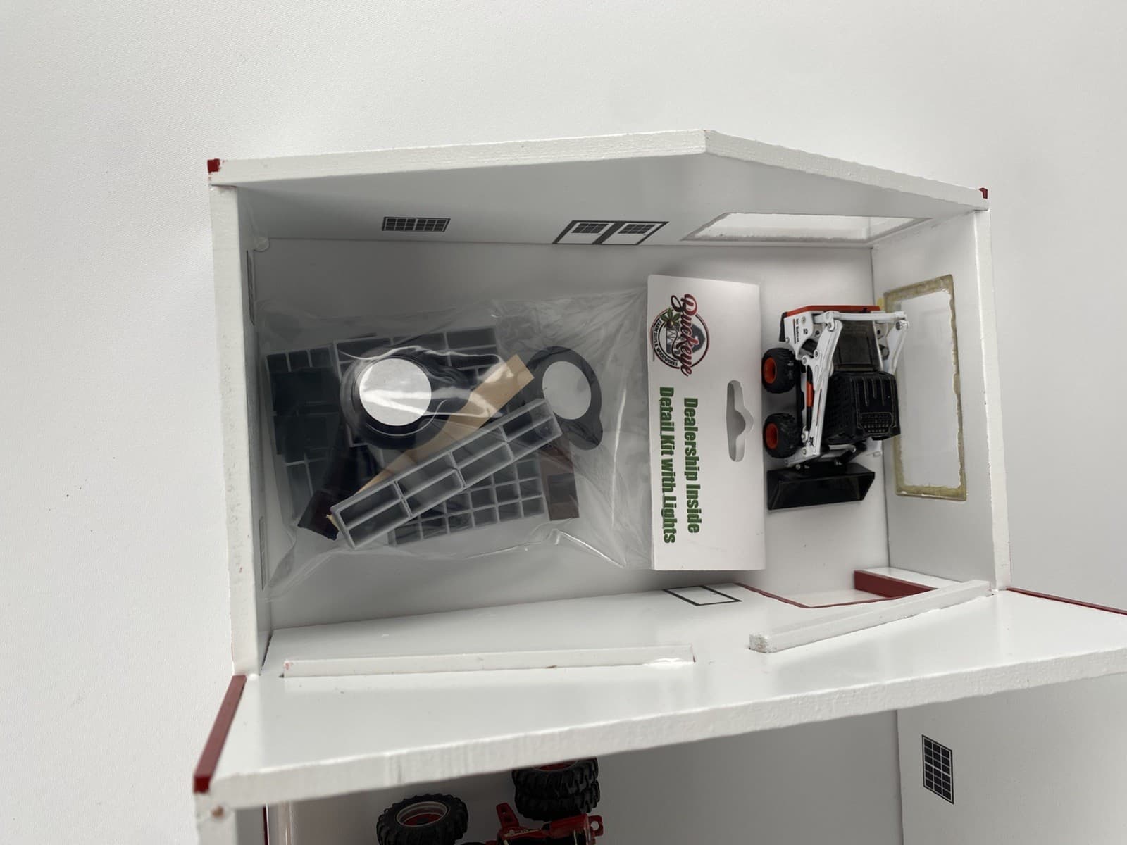 1/64 Farm Dealership Shop Building 50x80 White Sides Red Roof. Lights Up! 3