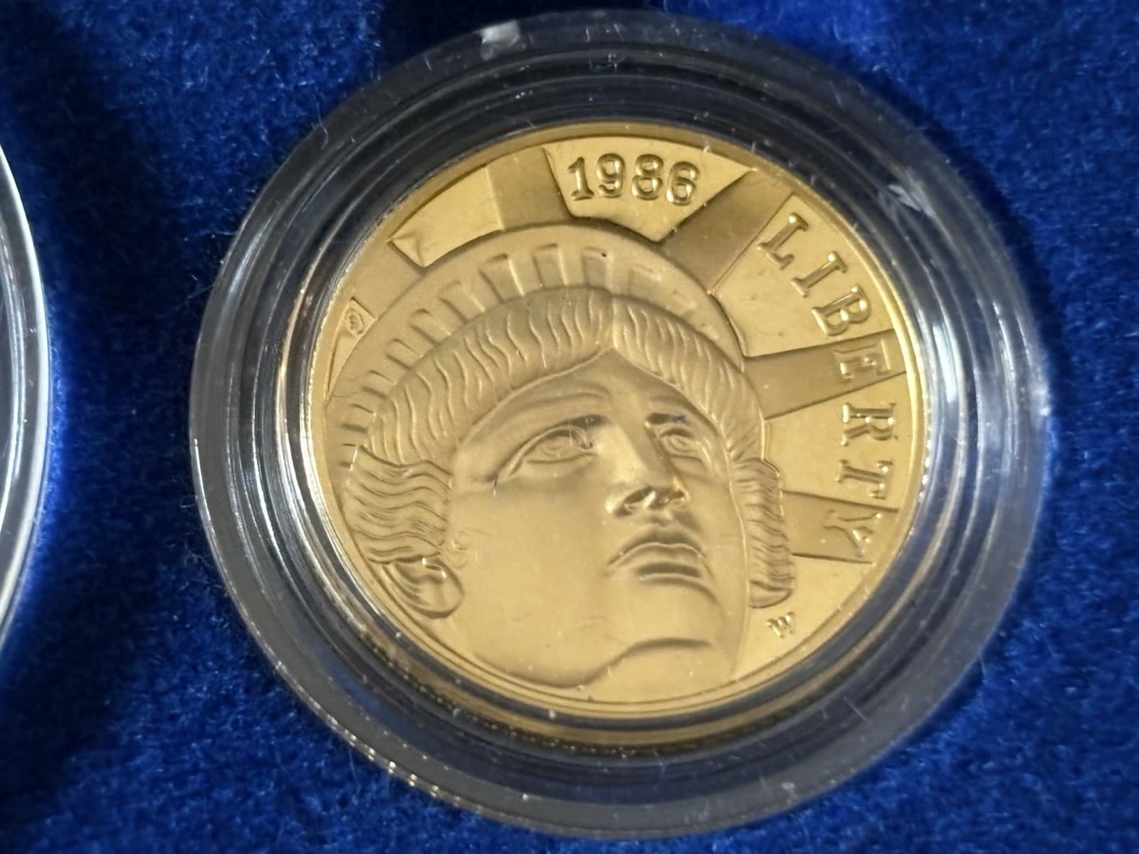 GOLD COIN United States Liberty Coins 1886 - 1986 3 Coin Proof Set w/ Case & COA 5