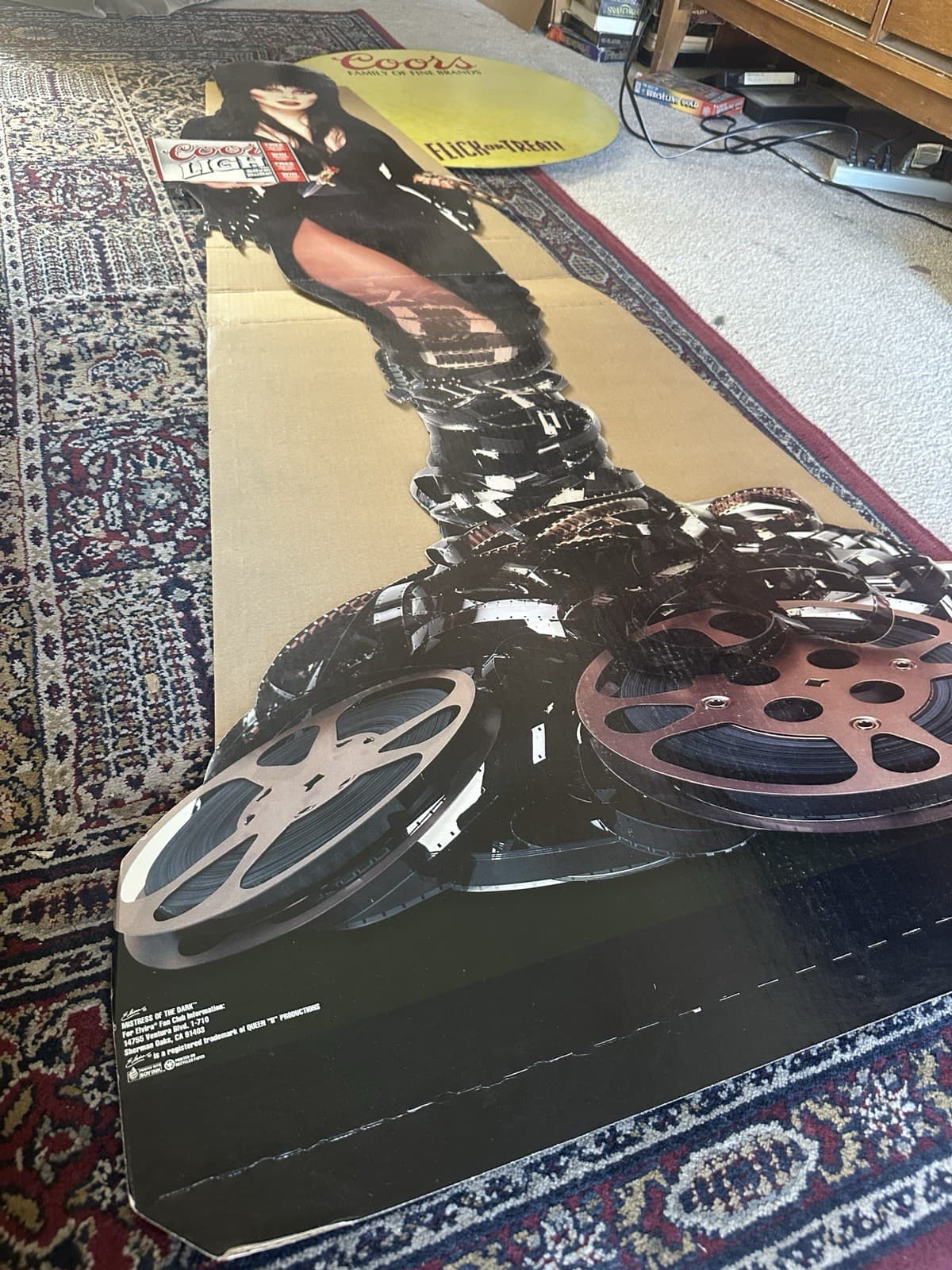 NOS VINTAGE ELVIRA MISTRESS OF THE DARK COORS LIGHT FLICK OR TREAT 6' STANDEE 4