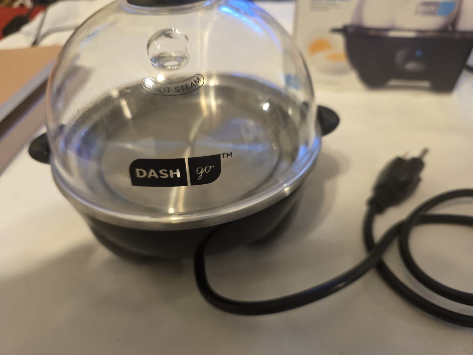 DASH RAPID EGG COOKER 6 CAPACITY ELECTRIC HARD BOILED POACHED SCRAMBLED FREE SH 4