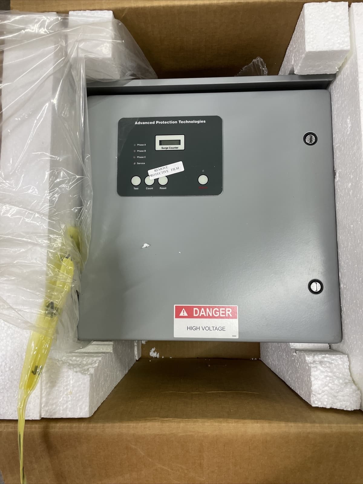 TE/2XGA/DC/SC Advanced Protection Technologies Transient Eliminator,  208/120