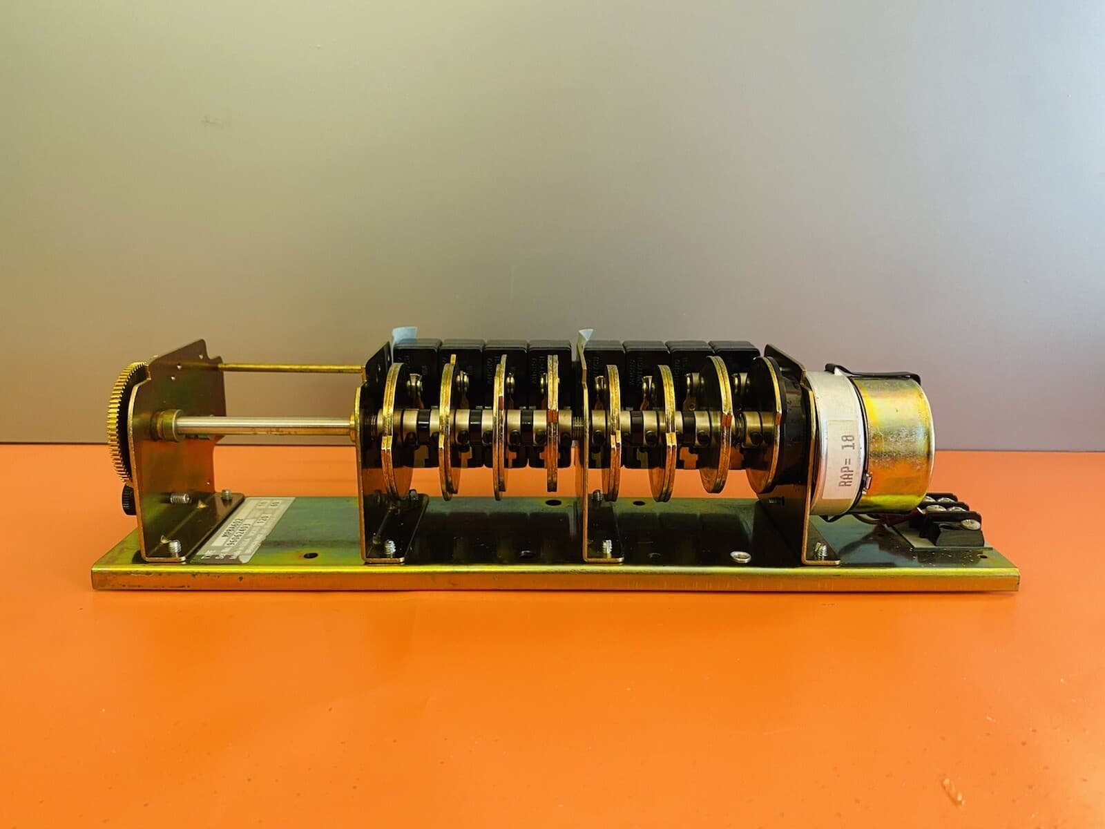 Eagle Signal Controls. MP8A602  Timer 120V 10Amp CY.60 3