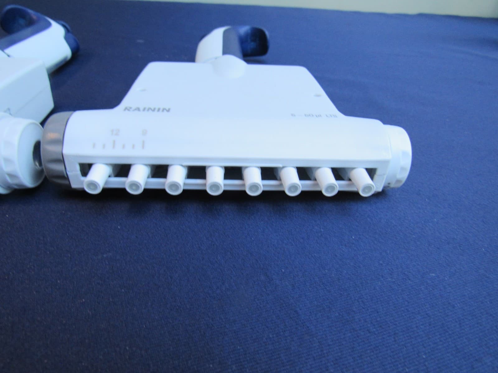 Rainin Pipet-Lite XLS ~ 8 Channel Adjustable Spacer ~ L-50XLS ~ 5-50ul LTS 5