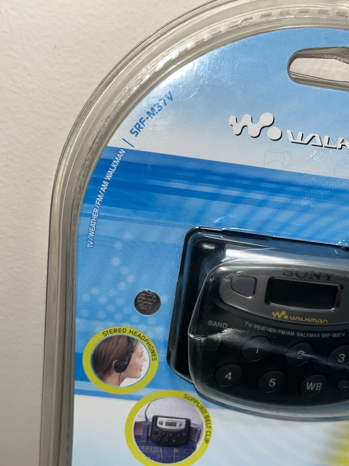 Sony SRF-M37V Walkman AM/FM Radio TV/Weather Digital Music 25 Presets NEW SEALED 2