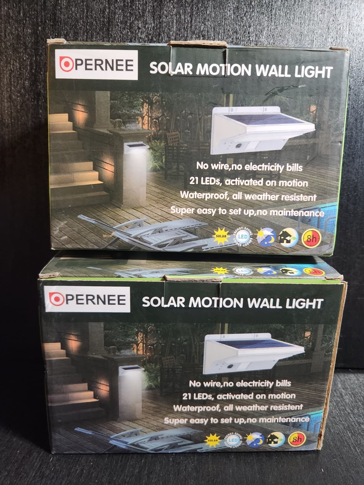SOLAR MOTION WALL LIGHTS SET OF 2 OUTDOOR 21 LED WATERPROOF PERNEE NEW IN BOX