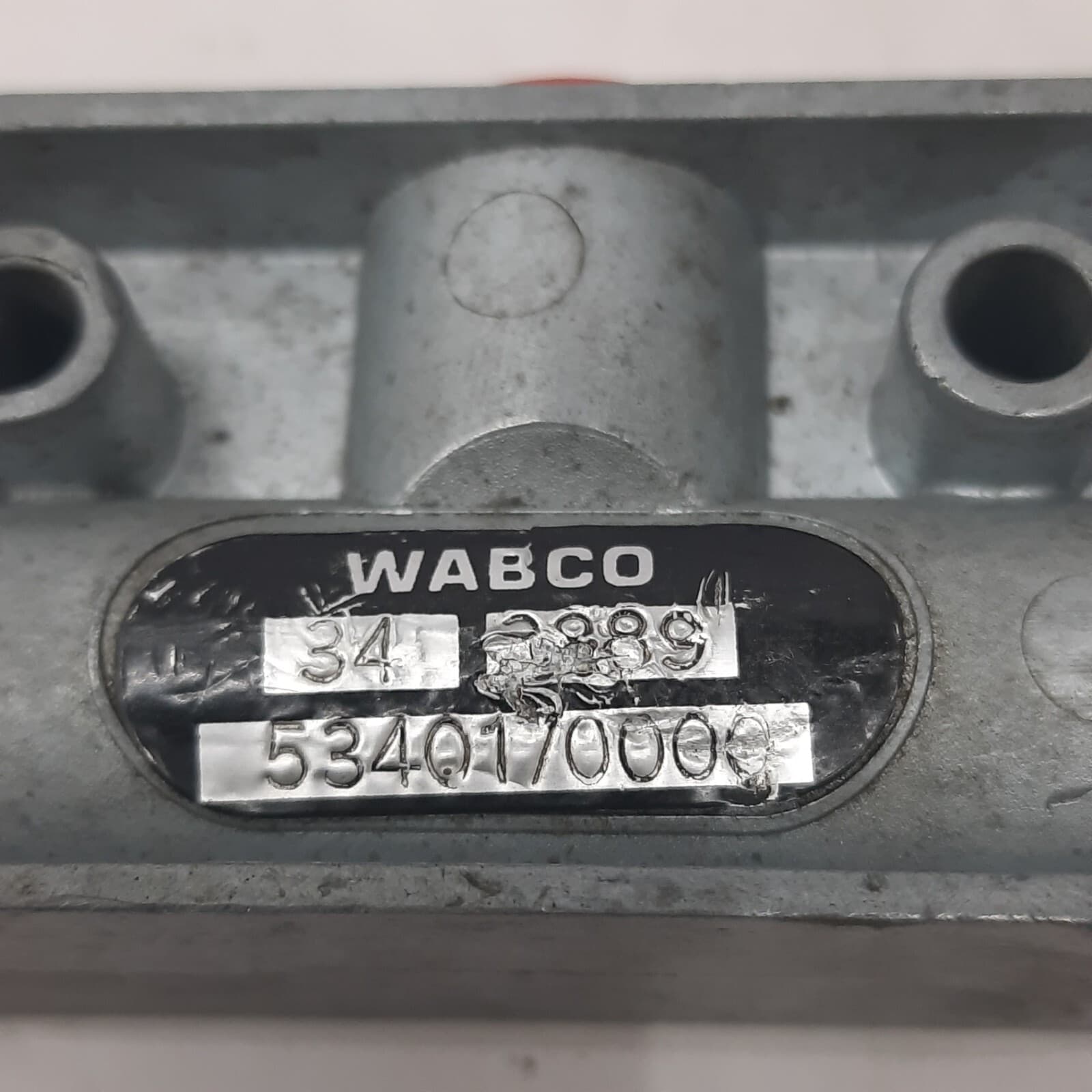 Wabco 5340170000 Pneumatic Shuttle Valve 3