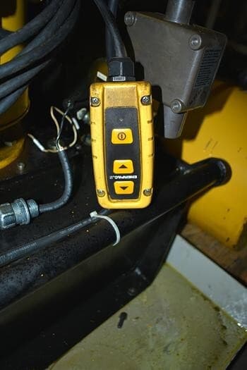 300 TON ENERPAC "ZE6440SJ-H & RR30024" HYDRAULIC SYSTEM w/PUMP  & CYLINDER 30559 6