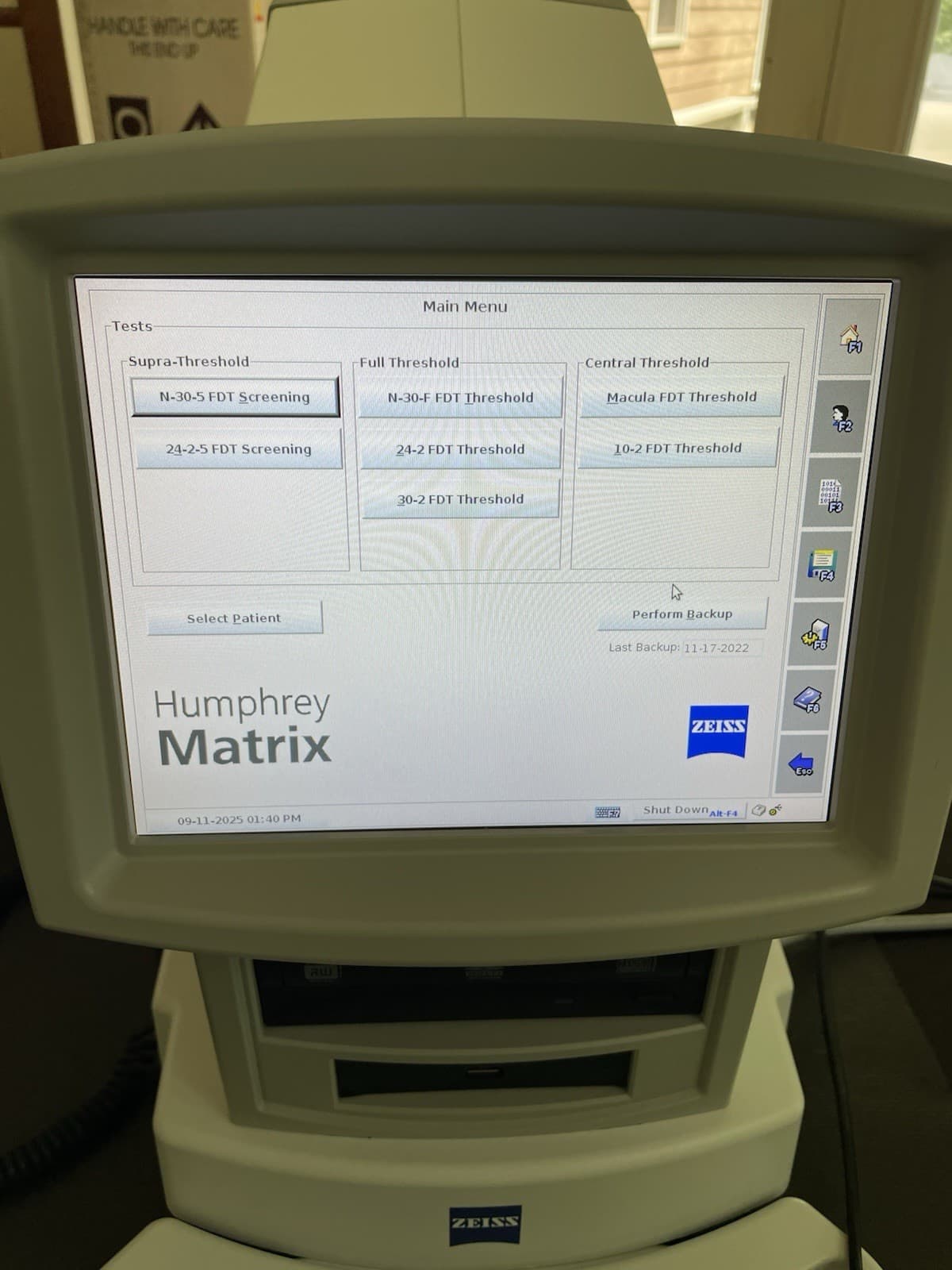 Zeiss Humphrey Matrix 800 Visual Field Analyzer