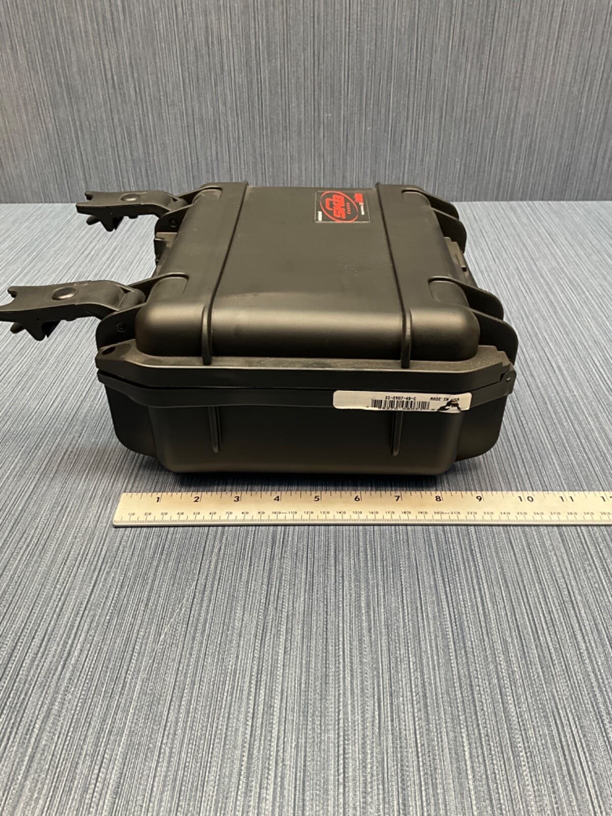 SKB Waterproof Hardcase 9'' x 7'' x 4'' with mini-latch, cubed foam 6