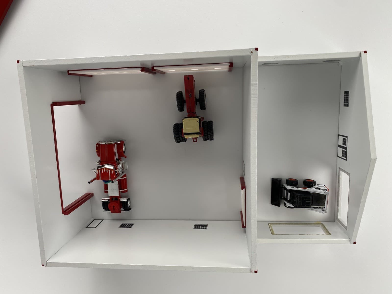 1/64 Farm Dealership Shop Building 50x80 White Sides Red Roof. Lights Up! 2