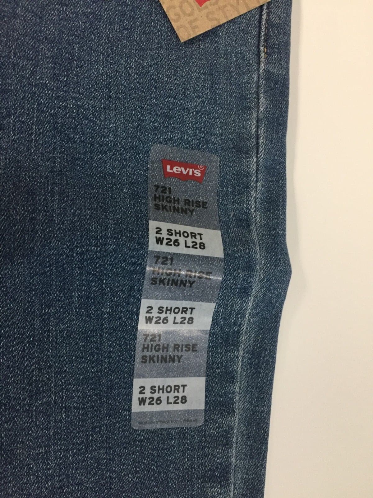 Levi's Wn's Sculpt soft 721 High Rise Skinny Jeans size 2 Short  26W x 28L Levi 5