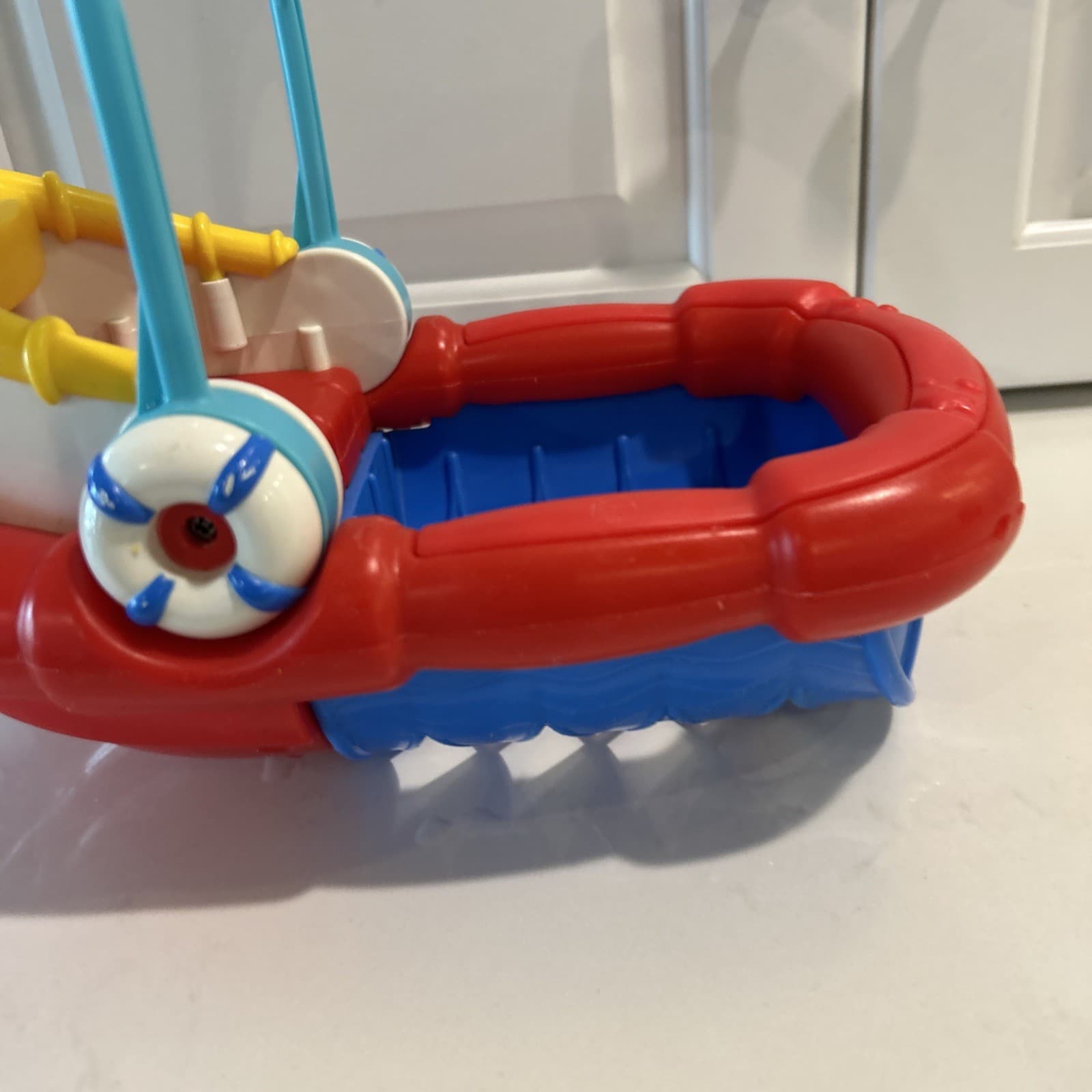 AMAZING ANIMALS TUBTIME TUGBOAT By FISHER PRICE 2007 TUGBOAT ONLY 3