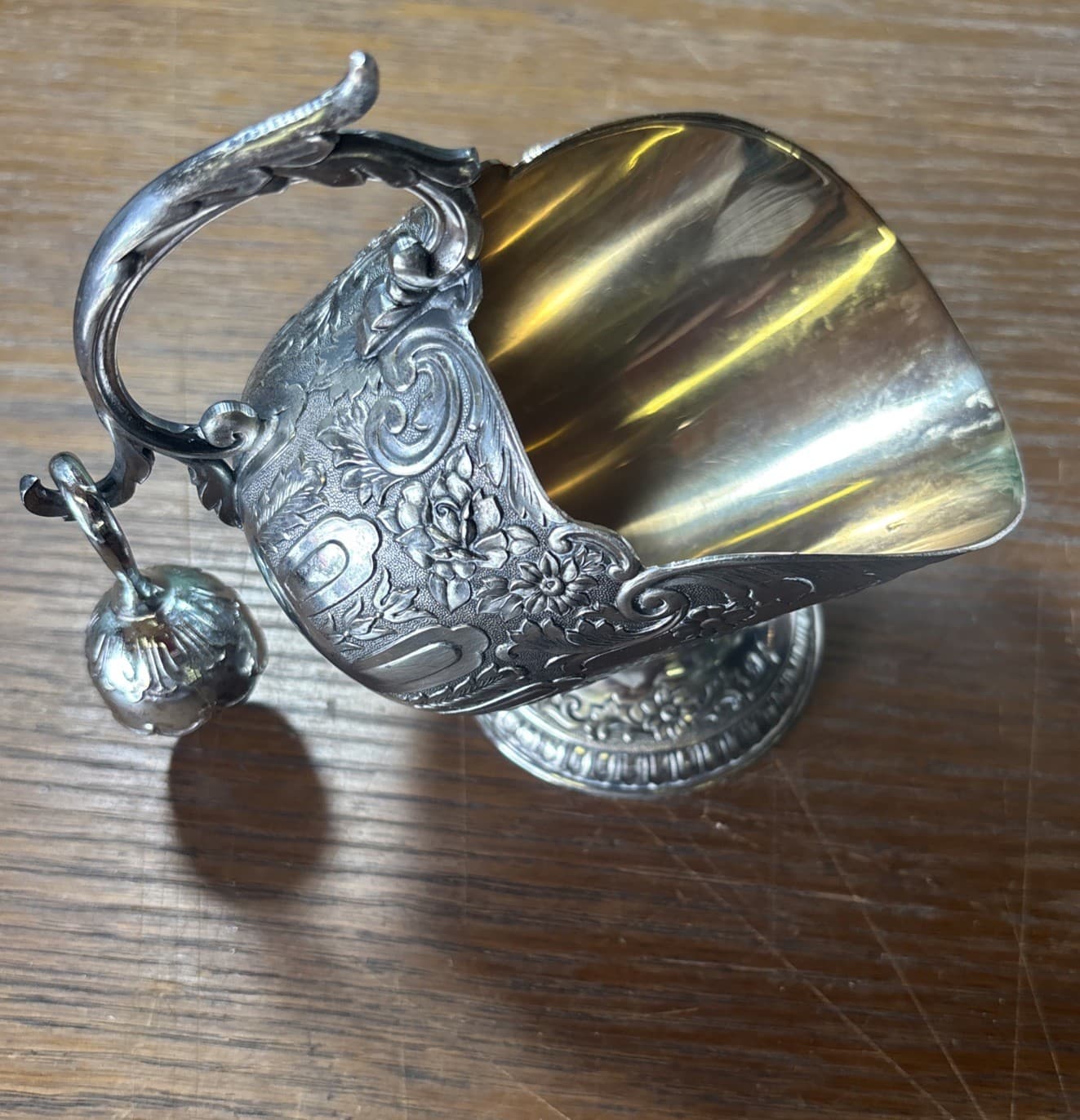 Elegant Vtg. Leonard Silver-Plated Sugar Scuttle with Scoop - Made in Japan 2