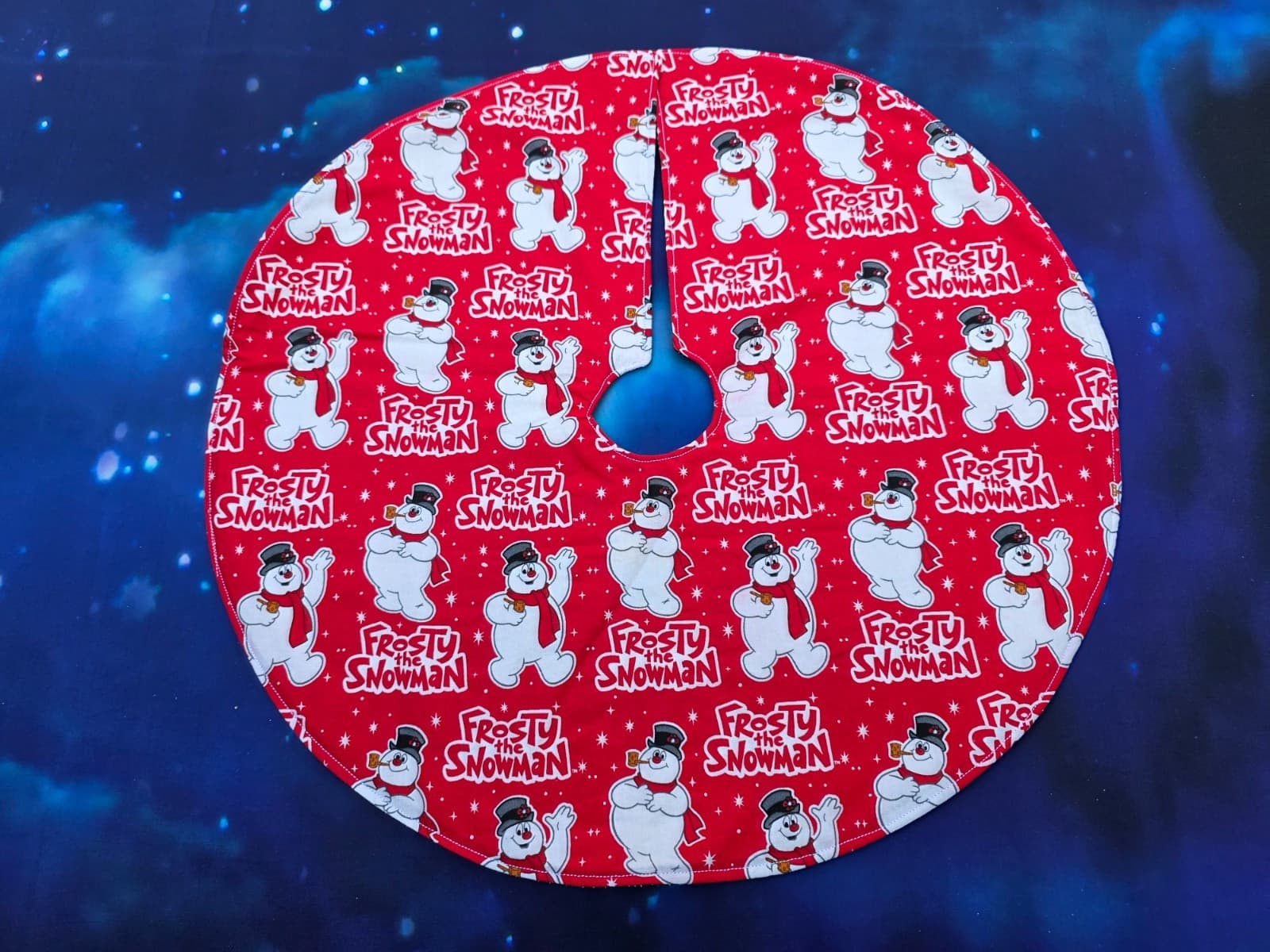 Handmade Mini 19" Christmas tree skirt  red snowflakes Frosty the Snowman 5