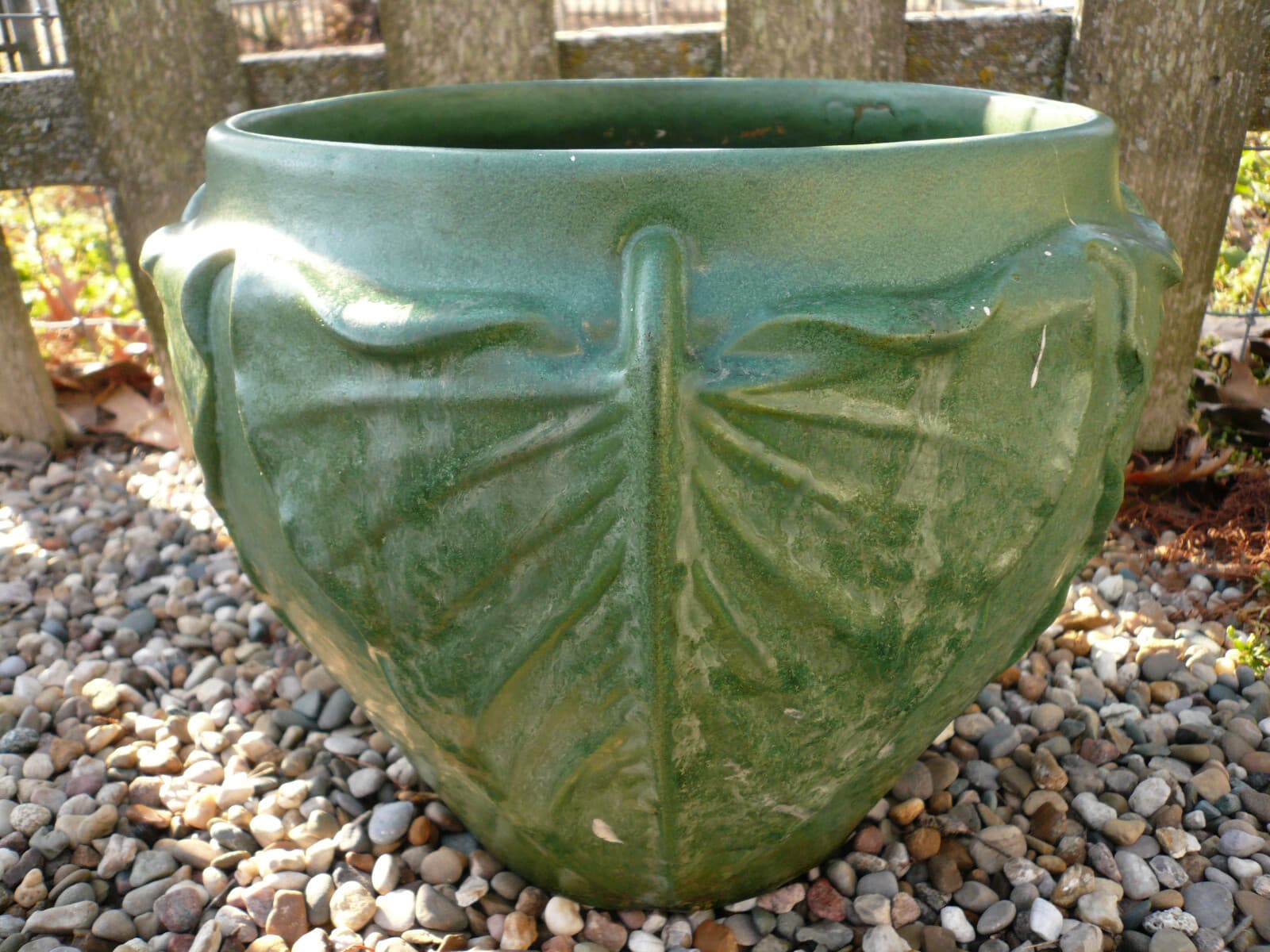 WELLER POTTERY ARTS & CRAFTS MATTE GREEN EXQUISITE LEAF LARGE JARDINIERE 2